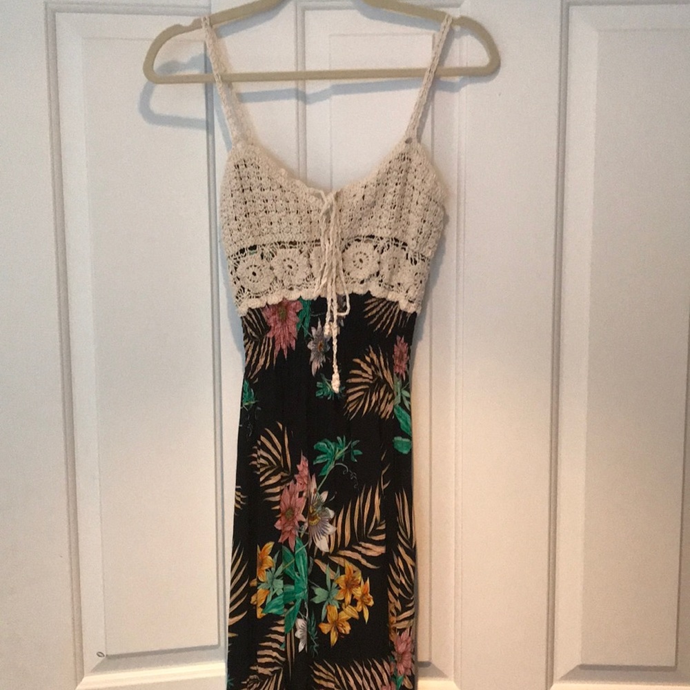 Floral maxi dress